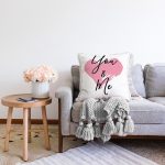 - Sonil-K9209-Gorsel-1 - Realhomes Sevgililer Günü Temalı Özel Tasarım Dijital Baskılı Modern Şönil Yastık Kırlent Kılıfı Realhomes