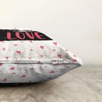 Sevgililer Günü Temalı Özel Tasarım Dijital Baskılı Modern Raşel Kadife Yastık Kırlent Kılıfı Realhomes