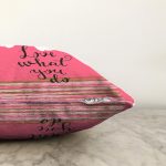 - Sonil-K9217-Gorsel-2 - Realhomes  Sevgililer Günü Temalı Özel Tasarım Dijital Baskılı Modern Raşel Kadife Yastık Kırlent Kılıfı Realhomes