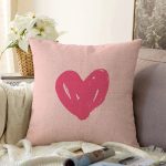 Sevgililer Günü Temalı Özel Tasarım Dijital Baskılı Modern Raşel Kadife Yastık Kırlent Kılıfı Realhomes