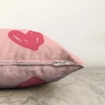 Sevgililer Günü Temalı Özel Tasarım Dijital Baskılı Modern Raşel Kadife Yastık Kırlent Kılıfı Realhomes