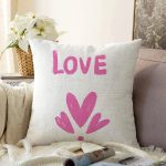 Sevgililer Günü Temalı Özel Tasarım Dijital Baskılı Modern Raşel Kadife Yastık Kırlent Kılıfı Realhomes