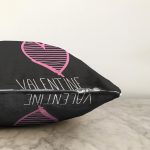 - Sonil-K9261-Gorsel-2 - Realhomes Sevgililer Günü Temalı Özel Tasarım Dijital Baskılı Modern Raşel Kadife Yastık Kırlent Kılıfı Realhomes