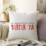- Sonil-K9320-Gorsel - Realhomes Özel Tasarım Bıhtıh Ya Dijital Baskılı Modern Şönil Yastık Kırlent Kılıfı Realhomes