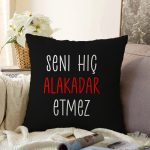 - Sonil-K9338-Gorsel - Realhomes Özel Tasarım Seni Hiç Alakadar Etmez Dijital Baskılı Modern Şönil Yastık Kırlent Kılıfı Realhomes