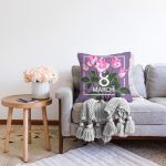 - Sonil-K9357-2-Gorsel-1 - Realhomes  Özel Tasarım 8 March Gül Tasarımlı Dijital Baskılı Modern Raşel Kadife Yastık Kırlent Kılıfı Realhomes
