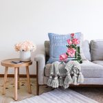 Özel Tasarım 8 March Gül Tasarımlı Dijital Baskılı Modern Raşel Kadife Yastık Kırlent Kılıfı Realhomes