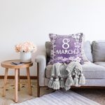 - Sonil-K9363-2-Gorsel-1 - Realhomes  Özel Tasarım 8 March Gül Tasarımlı Dijital Baskılı Modern Raşel Kadife Yastık Kırlent Kılıfı Realhomes