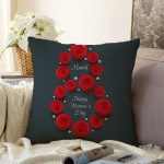 Özel Tasarım 8 March Kırmızı Gül Tasarımlı Dijital Baskılı Modern Raşel Kadife Yastık Kırlent Kılıfı Realhomes