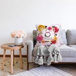 Özel Tasarım 8 March Gül Tasarımlı Dijital Baskılı Modern Raşel Kadife Yastık Kırlent Kılıfı Realhomes