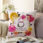 Özel Tasarım 8 March Gül Tasarımlı Dijital Baskılı Modern Raşel Kadife Yastık Kırlent Kılıfı Realhomes