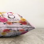 Özel Tasarım 8 March Gül Tasarımlı Dijital Baskılı Modern Raşel Kadife Yastık Kırlent Kılıfı Realhomes