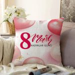 Özel Tasarım 8 Mart Balon Desenli Dijital Baskılı Modern Raşel Kadife Yastık Kırlent Kılıfı Realhomes