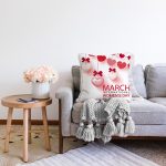 Özel Tasarım 8 March Kalp Tasarımlı Dijital Baskılı Modern Raşel Kadife Yastık Kırlent Kılıfı Realhomes