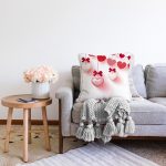 Özel Tasarım Kalp Tasarımlı Dijital Baskılı Modern Raşel Kadife Yastık Kırlent Kılıfı Realhomes