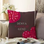 - Sonil-K9379-1-Gorsel - Realhomes Özel Tasarım Dünya Kadınlar Günü Hediye Paketli Dijital Baskılı Modern Raşel Kadife Yastık Kırlent Kılıfı Realhomes