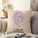 Özel Tasarım 8 March Kadın Silüetli Dijital Baskılı Modern Raşel Kadife Yastık Kırlent Kılıfı Realhomes