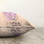 - Sonil-K9387-1-Gorsel-2 - Realhomes Özel Tasarım 8 Mart Kadın Silüetli Dijital Baskılı Modern Raşel Kadife Yastık Kırlent Kılıfı Realhomes