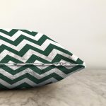 - Sonil-K9392-Gorsel-2 - Realhomes Yeşil Zikzak Tasarımlı Dijital Baskılı Modern Raşel Kadife Yastık Kırlent Kılıfı Realhomes