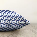 Lacivert Geometrik Çizimli Dijital Baskılı Modern Raşel Kadife Yastık Kırlent Kılıfı Realhomes