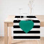 Kalp Desenli Çizgili Dekoratif Özel Tasarım Runner Realhomes