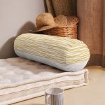 - RealHomes Özel Tasarımlı Dijital Baskılı İç Dolgulu Fermuarlı Silindir Yastık - Realhomes  Çizgili Minimalist Tasarımlı Dijital Baskılı Dekoratif İç Dolgulu - Fermuarlı Süet Silindir Daire Yastık Kırlent Realhomes