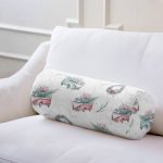 - RealHomes Özel Tasarımlı Dijital Baskılı İç Dolgulu Fermuarlı Silindir Yastık - Realhomes  Christmas Temalı Araba Tasarımlı Dijital Baskılı Dekoratif İç Dolgulu - Fermuarlı Süet Berjer Silindir Yastık Kırlent Realhomes