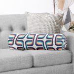 - RealHomes Özel Tasarımlı Dijital Baskılı İç Dolgulu Fermuarlı Silindir Yastık - Realhomes Renkli Geometrik Motifli Dijital Baskılı Dekoratif İç Dolgulu - Fermuarlı Süet Silindir Rulo Yastık Kırlent Realhomes