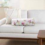 - RealHomes Özel Tasarımlı Dijital Baskılı İç Dolgulu Fermuarlı Silindir Yastık - Realhomes Geometrik Zeminli Çiçek Temalı Modern İç Dolgulu - Fermuarlı Süet Berjer Silindir Yastık Kırlent Realhomes