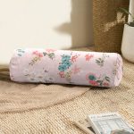 - RealHomes Özel Tasarımlı Dijital Baskılı İç Dolgulu Fermuarlı Silindir Yastık - Realhomes  Pembe Zeminli Çiçek Desenli Modern İç Dolgulu Yumuşak Silindir Form Yastık Kırlent Realhomes