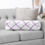 - RealHomes Özel Tasarımlı Dijital Baskılı İç Dolgulu Fermuarlı Silindir Yastık - Realhomes Mor Renkli Ogea Desenli Dijital Baskılı Modern İç Dolgulu - Fermuarlı Süet Silindir Rulo Yastık Kırlent Realhomes