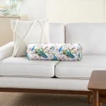 - RealHomes Özel Tasarımlı Dijital Baskılı İç Dolgulu Fermuarlı Silindir Yastık - Realhomes Tavus Kuşu ve Çiçek Motifli Dekoratif İç Dolgulu - Fermuarlı Süet Silindir Yuvarlak Yastık Kırlent Realhomes