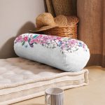 Sarmaşık Gül Desenli Kuş Motifli Dijital Baskılı İç Dolgulu - Fermuarlı Süet Silindir Yuvarlak Yastık Kırlent Realhomes