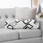 Gri Siyah Labirent Çizimli Modern Dijital Baskılı İç Dolgulu Fermuarlı Çok Amaçlı Silindir Yastık Kırlent Realhomes