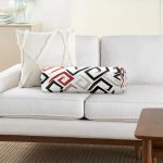 - RealHomes Özel Tasarımlı Dijital Baskılı İç Dolgulu Fermuarlı Silindir Yastık - Realhomes Labirent Çizimli Modern Dijital Baskılı İç Dolgulu - Fermuarlı Süet Berjer Silindir Yastık Kırlent Realhomes