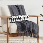 - RealHomes Özel Tasarımlı Dijital Baskılı İç Dolgulu Fermuarlı Silindir Yastık - Realhomes Renkli Baklava Desenli Dijital Baskılı İç Dolgulu - Fermuarlı Süet Silindir Rulo Yastık Kırlent Realhomes