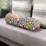 - RealHomes Özel Tasarımlı Dijital Baskılı İç Dolgulu Fermuarlı Silindir Yastık - Realhomes Zikzak Elmas Desenli Zambak Motifli Dekoratif İç Dolgulu - Fermuarlı Süet Silindir Rulo Yastık Kırlent Realhomes