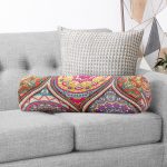 - RealHomes Özel Tasarımlı Dijital Baskılı İç Dolgulu Fermuarlı Silindir Yastık - Realhomes  Sarmal Daire Desenli Çini Motifli Dijital Baskılı İç Dolgulu Süet Silindir Yastık Kırlent - Bel Yastığı Realhomes