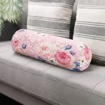 - RealHomes Özel Tasarımlı Dijital Baskılı İç Dolgulu Fermuarlı Silindir Yastık - Realhomes Pudra Temalı Kanaviçe Dijital Baskılı İç Dolgulu - Fermuarlı Süet Berjer Silindir Yastık Kırlent Realhomes