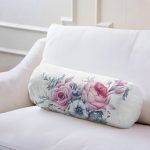 Lila Renk Begonya Motifli Dijital Baskılı İç Dolgulu - Fermuarlı Süet Berjer Silindir Yastık Kırlent Realhomes