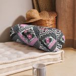 - RealHomes Özel Tasarımlı Dijital Baskılı İç Dolgulu Fermuarlı Silindir Yastık - Realhomes Çiçek Desenli Puan Motifli İç Dolgulu - Fermuarlı Süet Silindir Daire Yastık Kırlent Realhomes