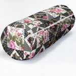 - RealHomes Özel Tasarımlı Dijital Baskılı İç Dolgulu Fermuarlı Silindir Yastık - Realhomes Kanaviçe Kare Desenli Dekoratif İç Dolgulu - Fermuarlı Süet Silindir Daire Yastık Kırlent Realhomes