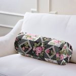 - RealHomes Özel Tasarımlı Dijital Baskılı İç Dolgulu Fermuarlı Silindir Yastık - Realhomes Kanaviçe Kare Desenli Dekoratif İç Dolgulu - Fermuarlı Süet Silindir Daire Yastık Kırlent Realhomes