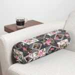 - RealHomes Özel Tasarımlı Dijital Baskılı İç Dolgulu Fermuarlı Silindir Yastık - Realhomes Kanaviçe Kare Desenli Dekoratif İç Dolgulu - Fermuarlı Süet Silindir Daire Yastık Kırlent Realhomes