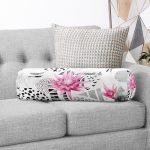 - RealHomes Özel Tasarımlı Dijital Baskılı İç Dolgulu Fermuarlı Silindir Yastık - Realhomes Bal Peteği Temalı Nilüfer Çiçeği Motifli Dekoratif İç Dolgulu Fermuarlı Çok Amaçlı Silindir Yastık Kırlent Realhomes