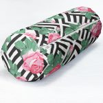 - RealHomes Özel Tasarımlı Dijital Baskılı İç Dolgulu Fermuarlı Silindir Yastık - Realhomes Karışık Desenli Gül Dijital Baskılı Dekoratif İç Dolgulu - Fermuarlı Süet Silindir Daire Yastık Kırlent Realhomes