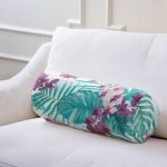 - RealHomes Özel Tasarımlı Dijital Baskılı İç Dolgulu Fermuarlı Silindir Yastık - Realhomes  Turkuaz Temalı Eflatun Çiçek Desenli Dekoratif İç Dolgulu Süet Silindir Yastık Kırlent - Bel Yastığı Realhomes