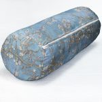 - RealHomes Özel Tasarımlı Dijital Baskılı İç Dolgulu Fermuarlı Silindir Yastık - Realhomes Yağlı Boya Mavi Ağaç Motifleri Dijital Baskılı İç Dolgulu Süet Silindir Yastık Kırlent - Bel Yastığı Realhomes