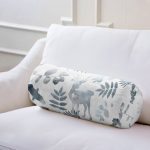 - RealHomes Özel Tasarımlı Dijital Baskılı İç Dolgulu Fermuarlı Silindir Yastık - Realhomes Realhomes Beyaz Zeminli Geyik ve Yaprak Motifleri Dijital Baskılı Modern İç Dolgulu - Fermuarlı Süet Silindir Daire Yastık Kırlent Realhomes