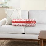 - RealHomes Özel Tasarımlı Dijital Baskılı İç Dolgulu Fermuarlı Silindir Yastık - Realhomes Yılbaşı Motifli Özel Tasarımlı Dijital Baskılı Modern İç Dolgulu - Fermuarlı Süet Silindir Yuvarlak Yastık Kırlent Realhomes